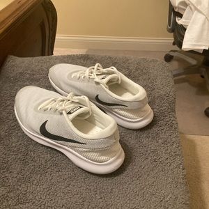 Nike Shoes Size 12.Selling for $ 100